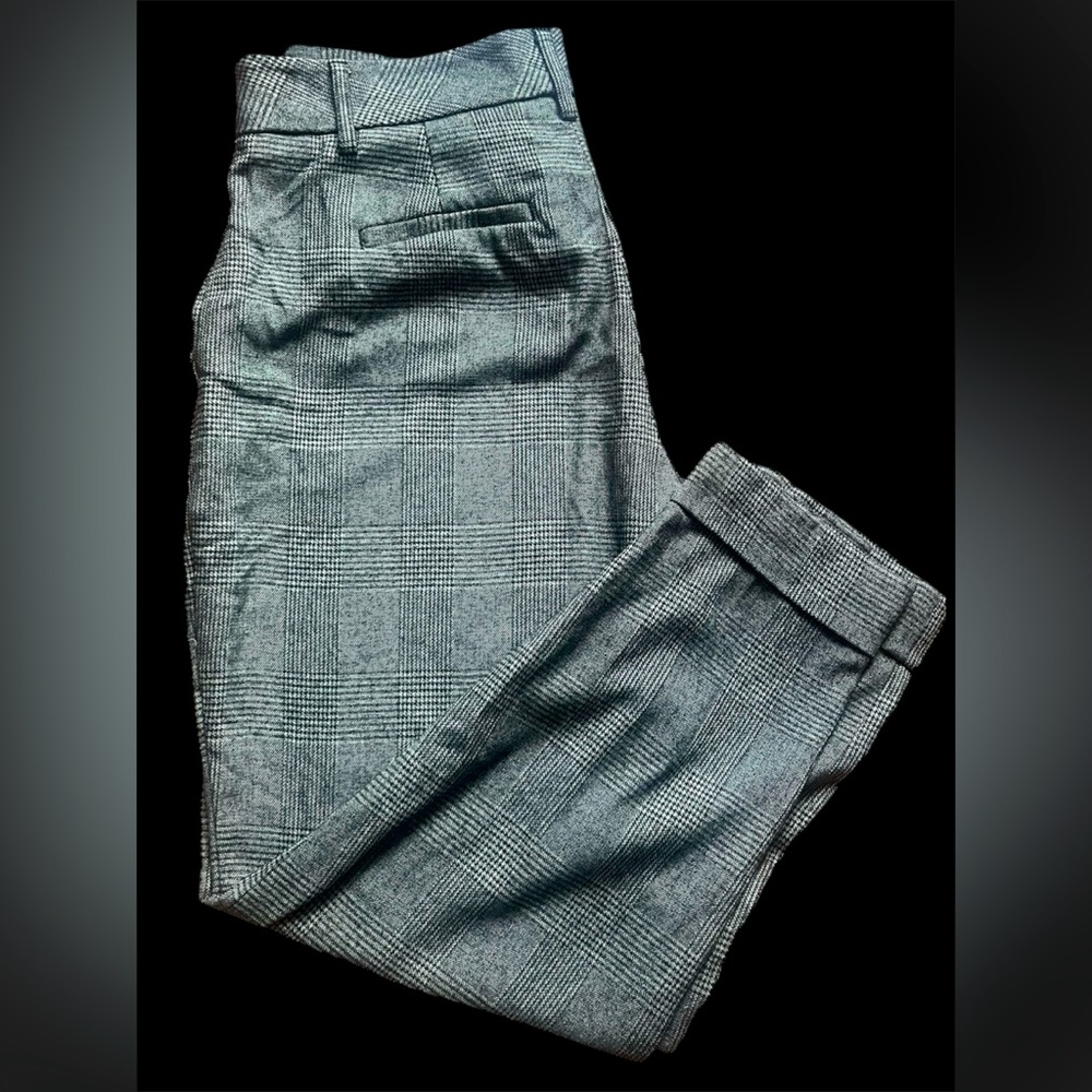 Banana Republic Factory Gray Ankle Cropped Pants